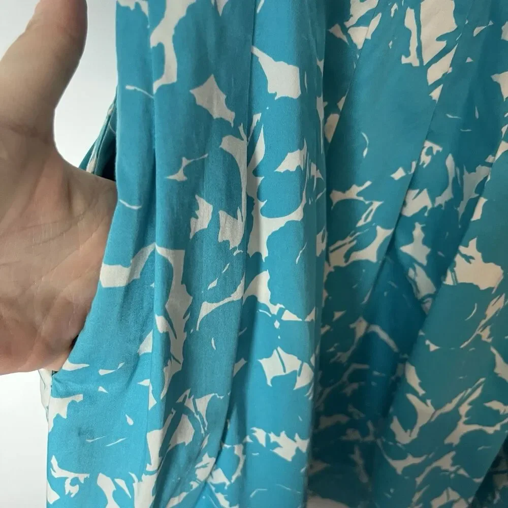 Talbots Blue Floral A-line Dress Pockets Fit And Flare 6P 205 - Picture 3 of 7